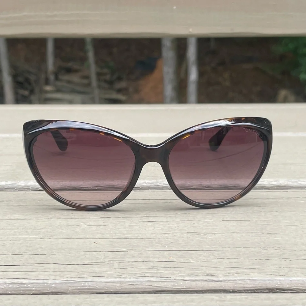 Tom Ford Martina Tortoise Cat Eye Sunglasses - Picture 4 of 16